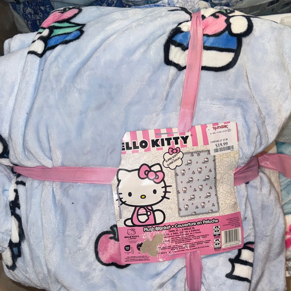 Hello Kitty Blanket